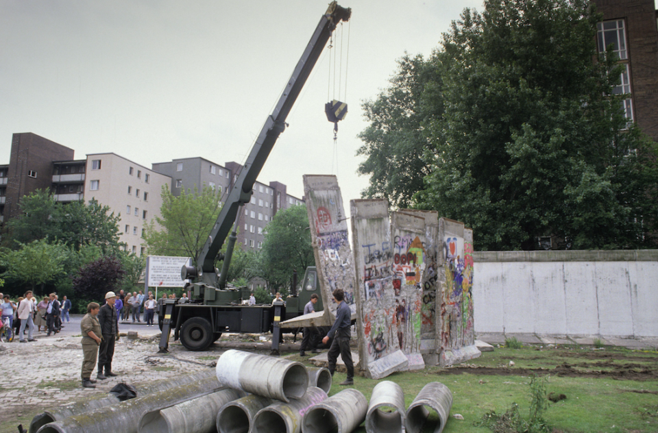 <em>The tearing down of the Berlin Wall in 1989 was a key moment in the end of the Cold War (Rex)</em>