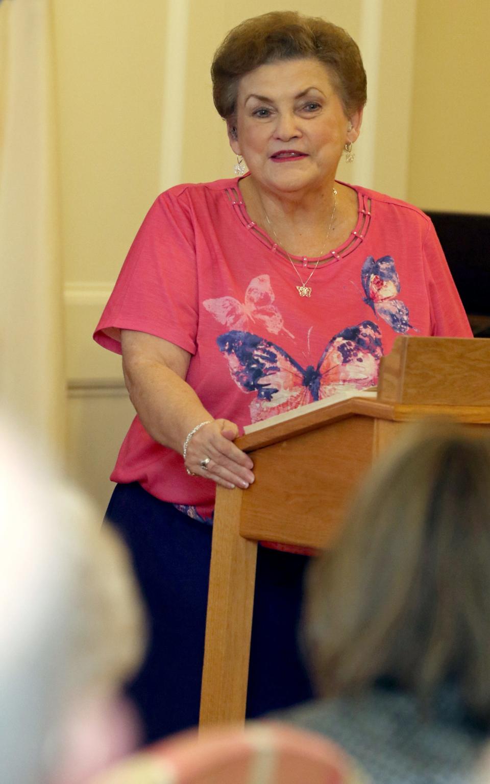 Dianne Bumgarner gives a history lesson once a week to residents at Covenant Village on Robinwood Road. On Tuesday, Aug. 16, 2022, she's teaching about Franklin Roosevelt.