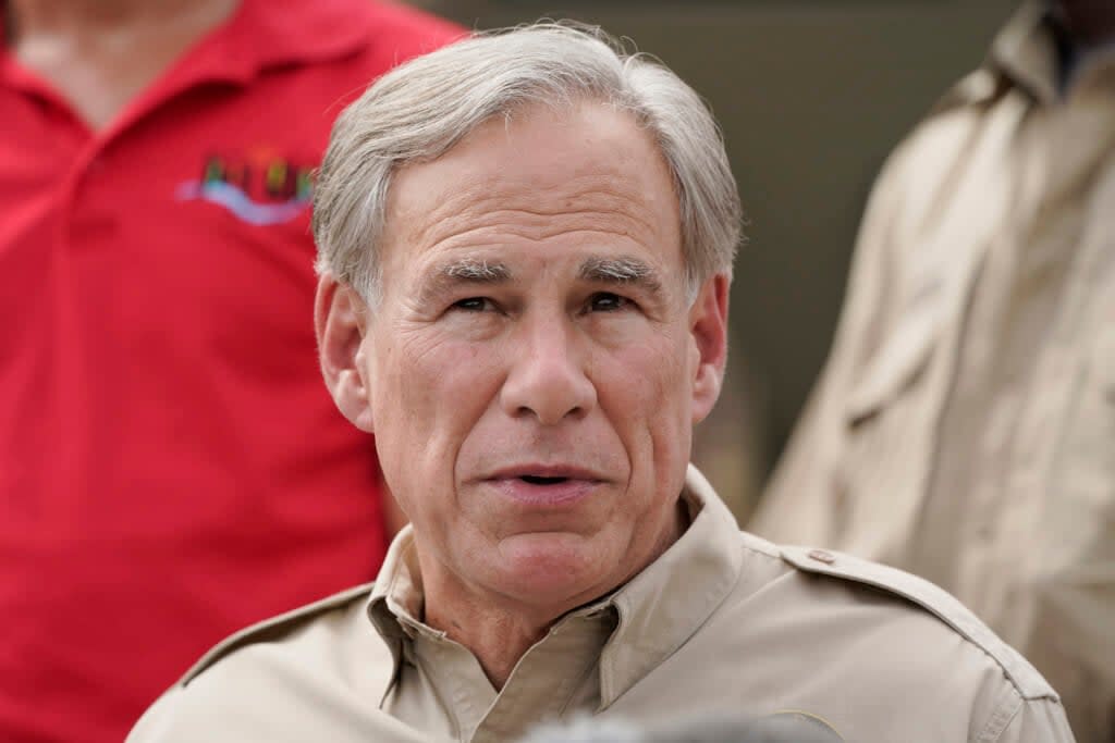 FILE – Texas Gov. Greg Abbott speaks during a news conference along the Rio Grande on Sept. 21, 2021, in Del Rio, Texas. Political observers are watching whether Abbott will posthumously pardon George Floyd for a 2004 arrest before the end of the year. (AP Photo/Julio Cortez, File)