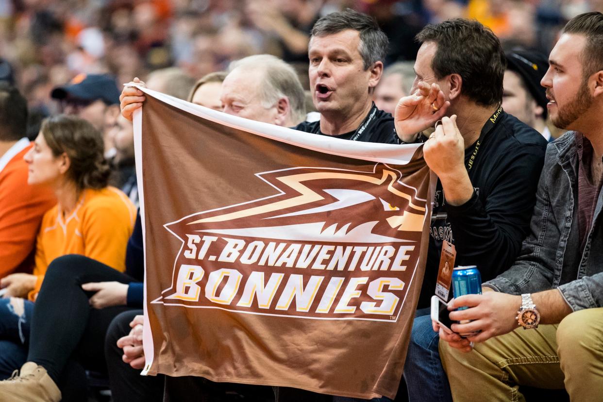 St. Bonaventure basketball fans