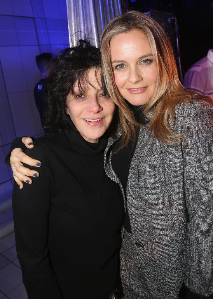 "Clueless" director and writer Amy Heckerling and star Alicia Silverstone reunite for the Broadway production of it in 2018. (Photo: Bruce Glikas/Bruce Glikas/FilmMagic)