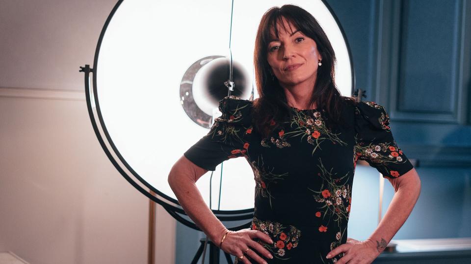 Davina McCall stands with her hands on her hips in Doctor Who's 2023 Christmas special