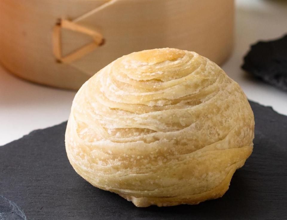 A Teochew or thousand-layer mooncake, with a laminate pastry crust.