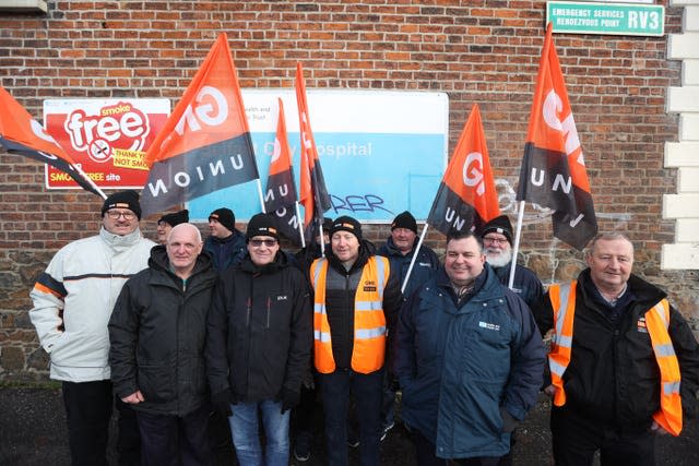 Unison 24 hour strikes in Belfast