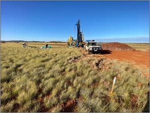 Field photo of the Stark Drilling RC rig at Morto Lago.