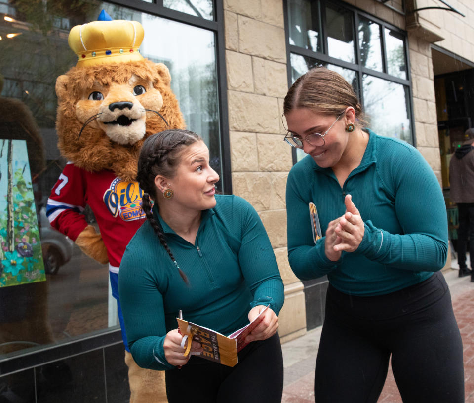 The Amazing Race Canada Season 10 winners Taylor McPherson and Katie Mulkay (CTV)