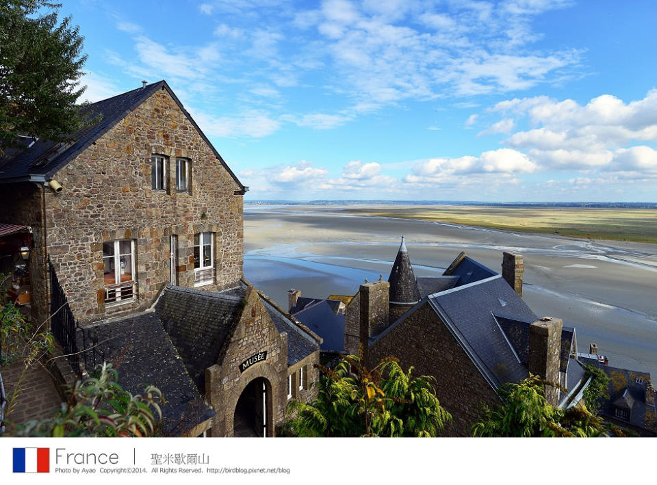 法國自由行。一日遊行程：諾曼第「聖米歇爾山」Le Mont Saint-Michel〔上〕。小鎮介紹【鳥夫人】