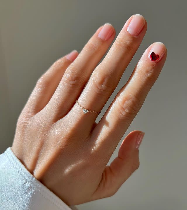 15 Chic Wedding Nail Art Designs Bringing The Romance To Your Fingertips