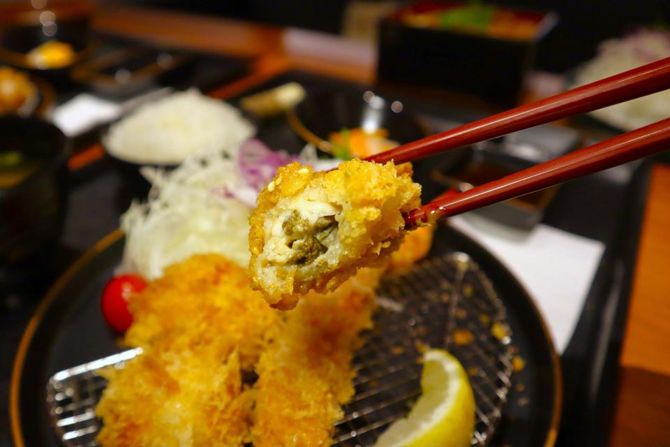 itacho tonkatsu - oyster 