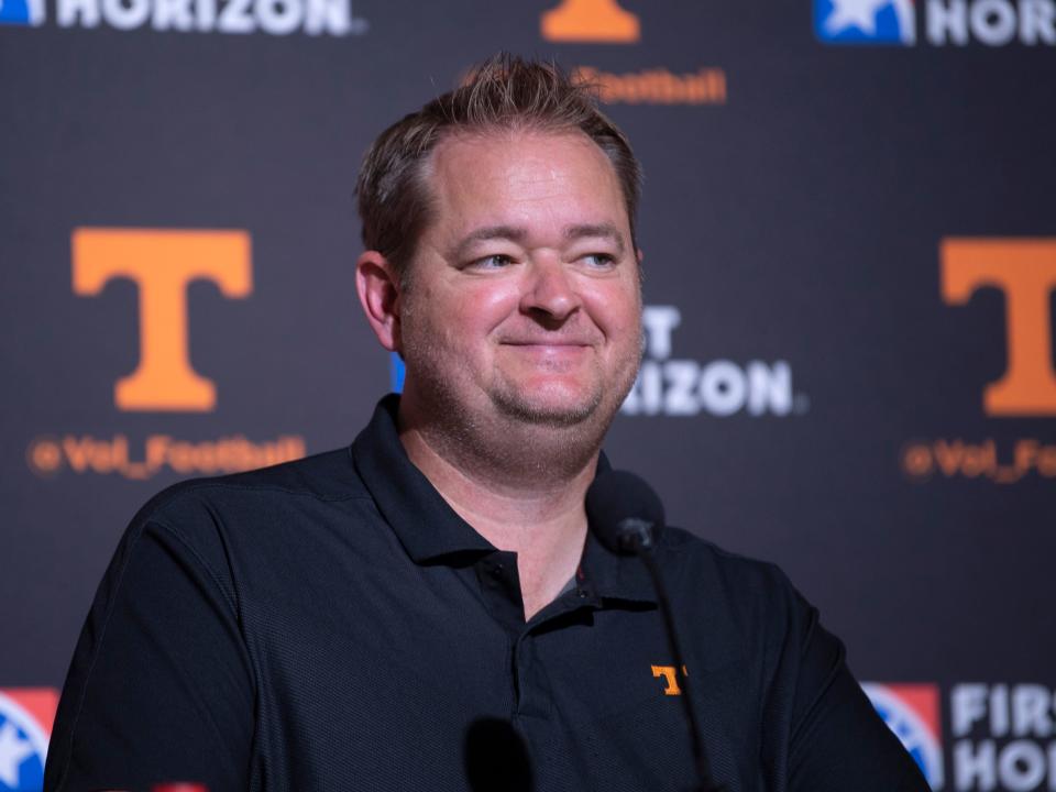 Tennessee football coach Josh Heupel answers questions during media day in Knoxville, Tenn. on Sunday, July 31, 2022.<br>KNS-UT-Heupel-NCAA