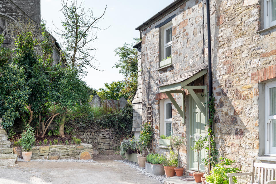 stone cottage 