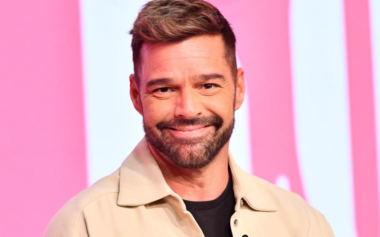 Bei der Erziehung seiner Kinder legt Ricky Martin Wert auf Authentizität: "Das Wichtigste für mich ist, dass sie keine Maske tragen, nur um Teil einer Gruppe zu sein." (Bild: 2024 Getty Images/Jerod Harris)