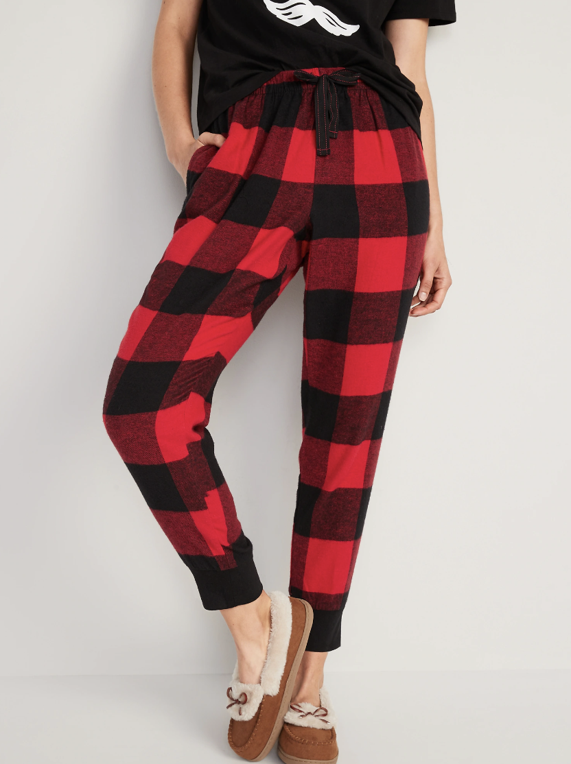 Old Navy Flannel Jogger Pajama Pants in red buffalo plaid (Photo via Old Navy)