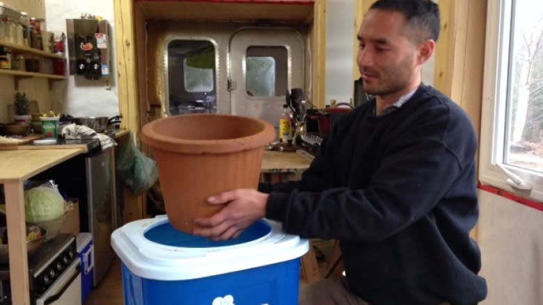 Potters Without Borders uses ceramics to battle dirty drinking water