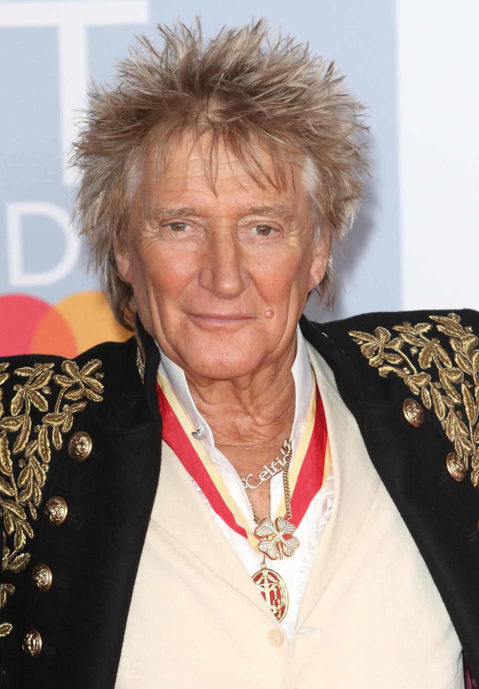 Rod Stewart attends the 40th Brit Awards Red Carpet arrivals at The O2 Arena in London. (Photo by Keith Mayhew / SOPA Images/Sipa USA)