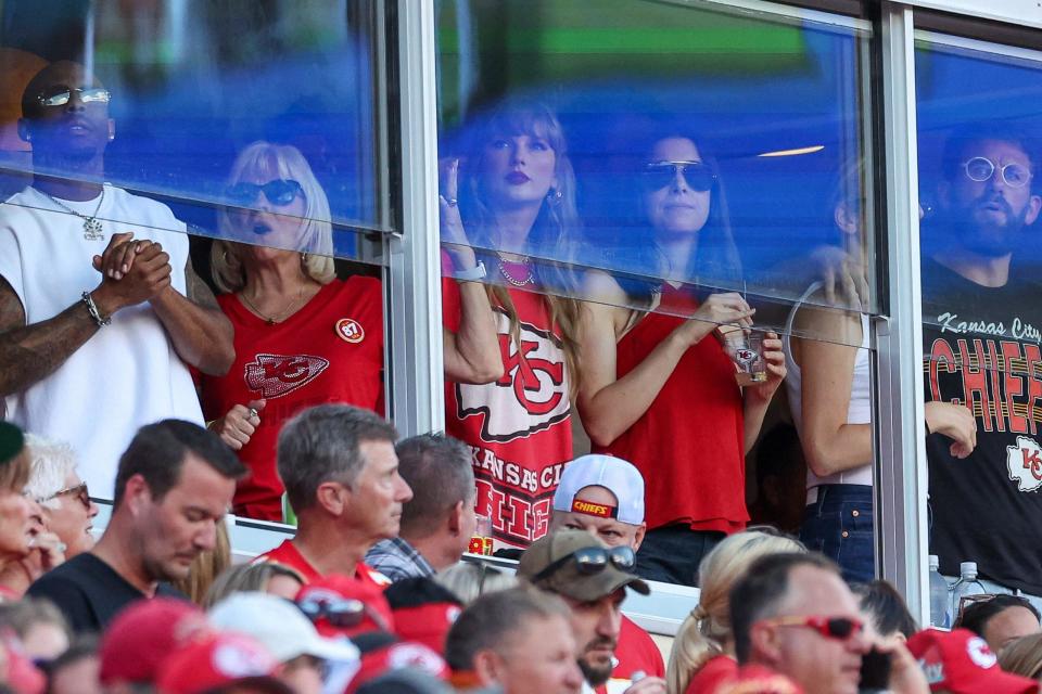 Taylor Swift at Bengals vs Chiefs NFL game