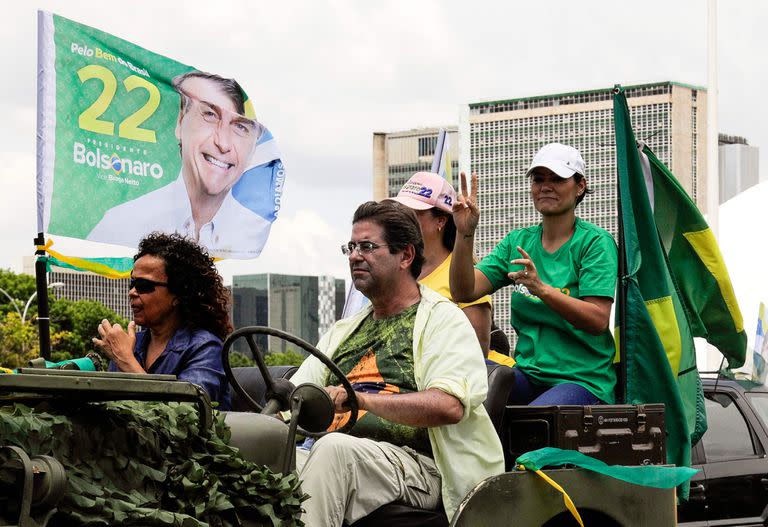 La primera dama Michelle Bolsonaro en un acto de campaña en Brasilia
