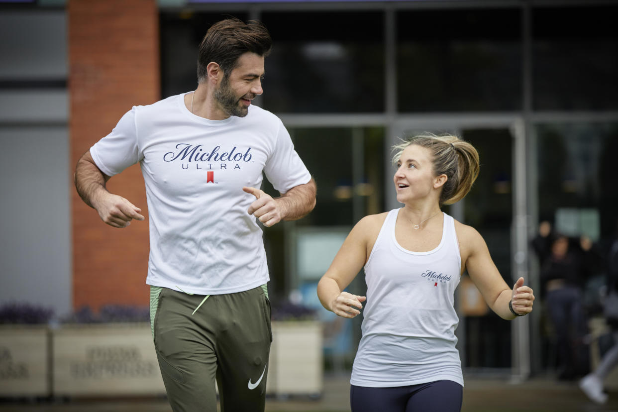 Actors Jazmine Franks (right) and David Tag (left) are running as part of the world record attempt (John Doe)