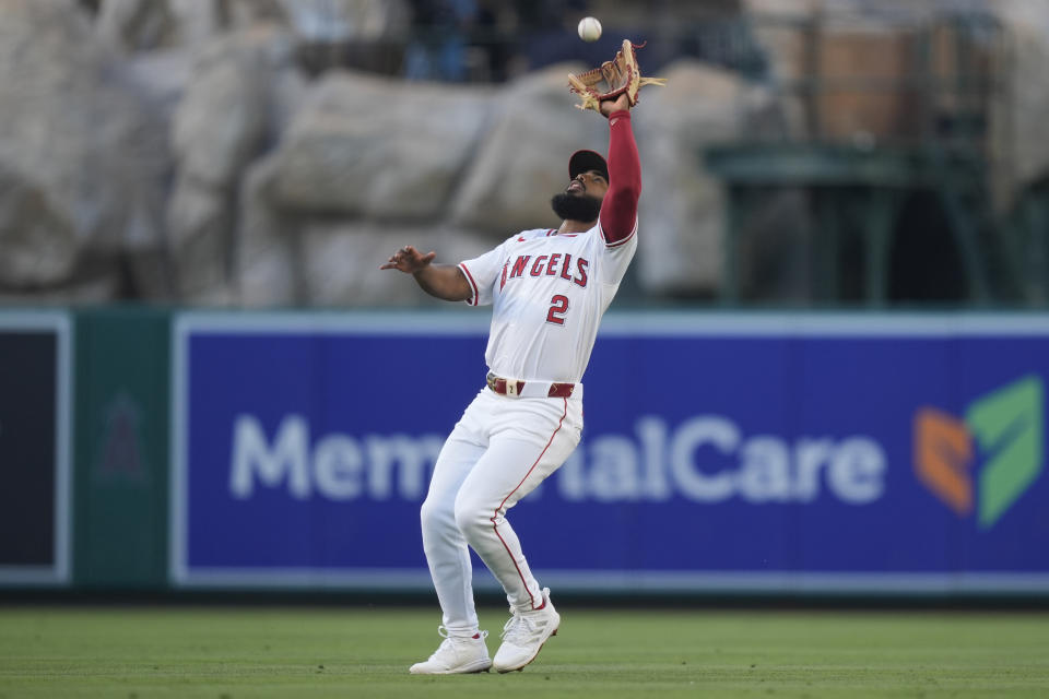 Los Angeles Angels second baseman Luis Rengifo catches a pop ball from Detroit Tigers' Matt Vierling during the third inning of a baseball game, Thursday, June 27, 2024, in Anaheim, Calif. (AP Photo/Ryan Sun)