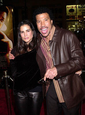 Lionel Richie and wife Diane at the Hollywood premiere of Ali