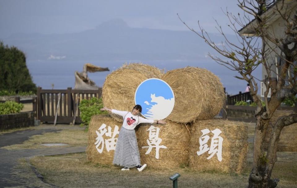 墾管處為提升貓鼻頭公園遊客人次，特別與在地商家結合，共同規劃辦理多項行銷優惠活動。（記者蔣謙正翻攝）