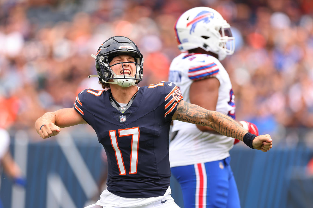 Is undrafted rookie Tyson Bagent now the Chicago Bears' QB2?