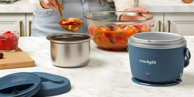 A Portable Healthy Hot Lunch To Take Anywhere-Crockpot Lunch Carrier