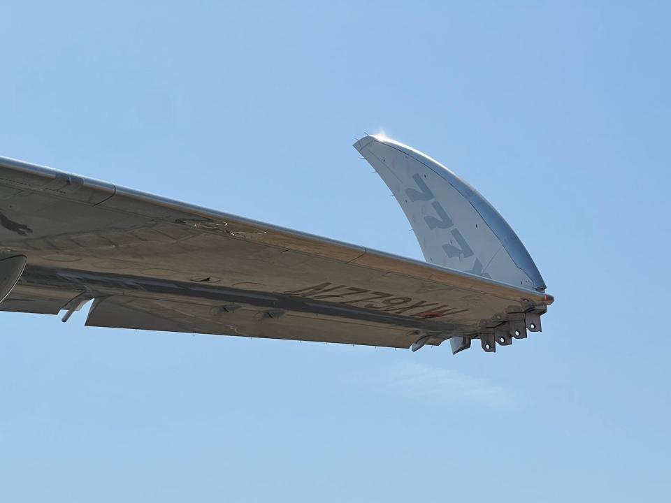 Boeing 777X flying display at the  Farnborough International Air Show 2022.