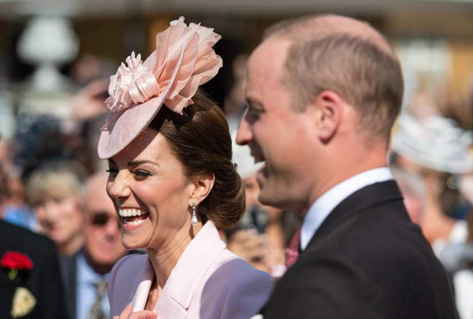 Britain's Prince William, Duke of Cambridge and Britain's Catherine, Duchess of Cambridge attend the Queen's Garden Party at Buckingham Palace in central London on May 21, 2019. (Photo by Dominic Lipinski / POOL / AFP)        (Photo credit should read DOMINIC LIPINSKI/AFP/Getty Images)