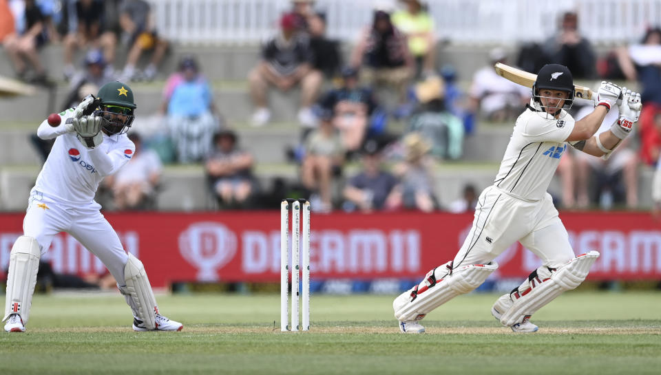 New Zealand's BJ Watling batsduring play on day two of the first cricket test between Pakistan and New Zealand at Bay Oval, Mount Maunganui, New Zealand, Sunday, Dec. 27, 2020. (Andrew Cornaga/Photosport via AP)
