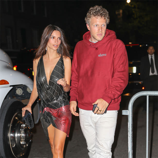 Sebastian Bear-McClard con su antigua esposa Emily Ratajkowski credit:Bang Showbiz