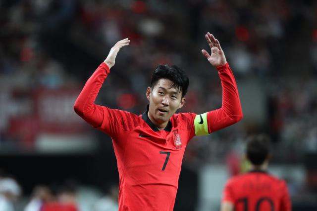 Son Heung-min: South Korea's beloved star doesn't mask his joy - Sports  Illustrated