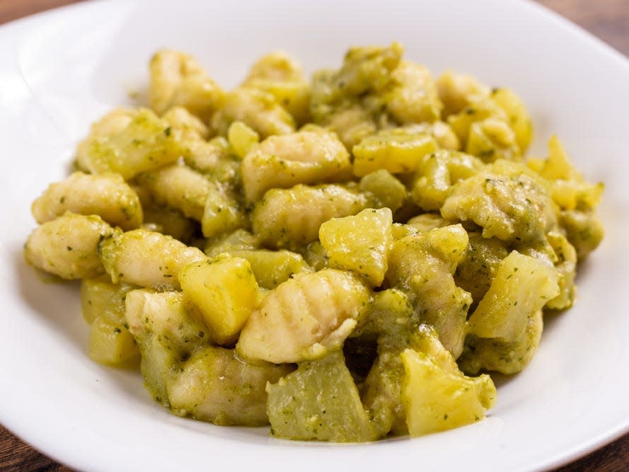 gnocchi basil sauce