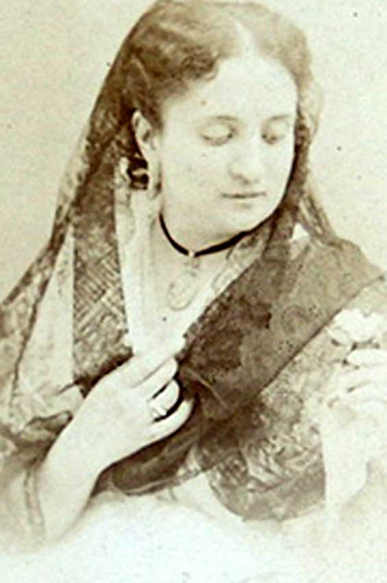 Antonia Domínguez Borrell