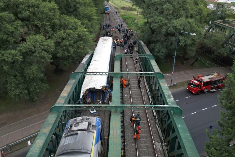 Aerial view of emergency crew members working on a train crash site in Buenos Aires on May 10, 2024 (STR)
