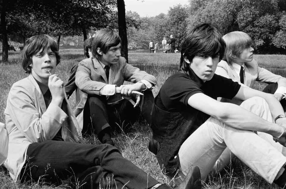 The Rolling Stones in a London park, early 1964. Left to right: Mick Jagger, Bill Wyman (background), Charlie Watts, Keith Richards and Brian Jones (1942 - 1969). (Photo by Terry O'Neill/Getty Images)