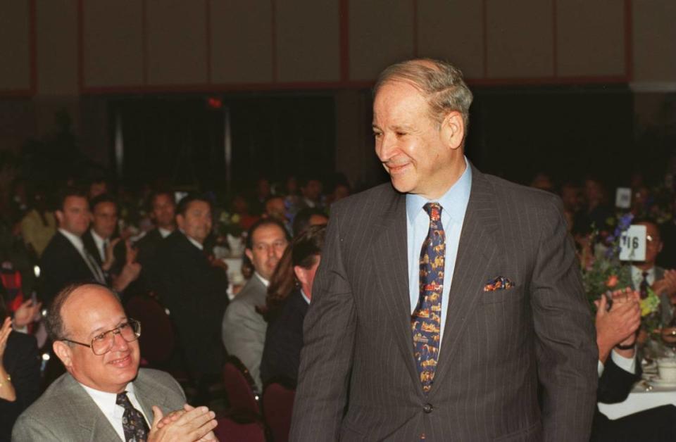 Philip Frost walks up to receive his Florida Company of the Year Award at Crowne Plaza in Miami in this April 3, 1995, file photo. Tim Chapman/staff