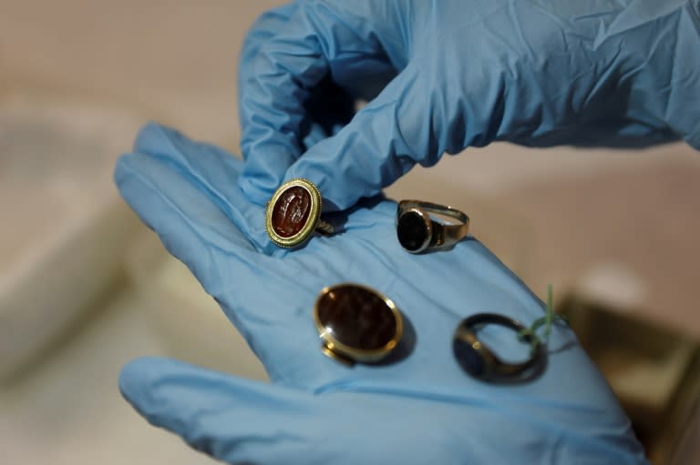 Six signet rings given by Sigmund Freud to close students are to go on display next week at the Israel Museum in Jerusalem