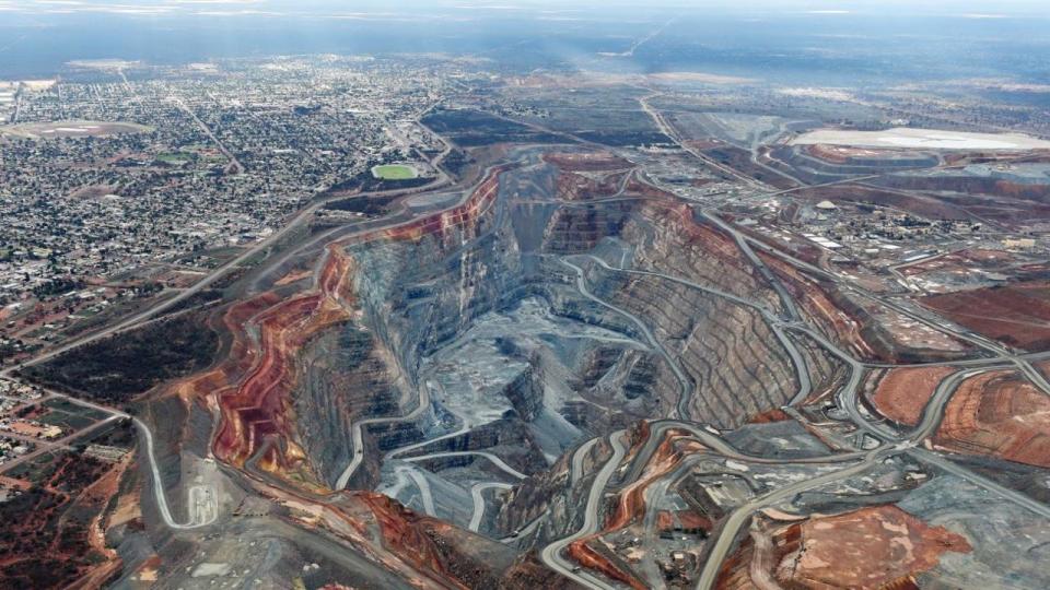 The Fimiston Open Pit mine in Kalgoorlie, Australia. The mine is operated by a company jointly owned by Barrick Gold and Newmont Mining. PHOTO: CARLA GOTTGENS/BLOOMBERG NEWS