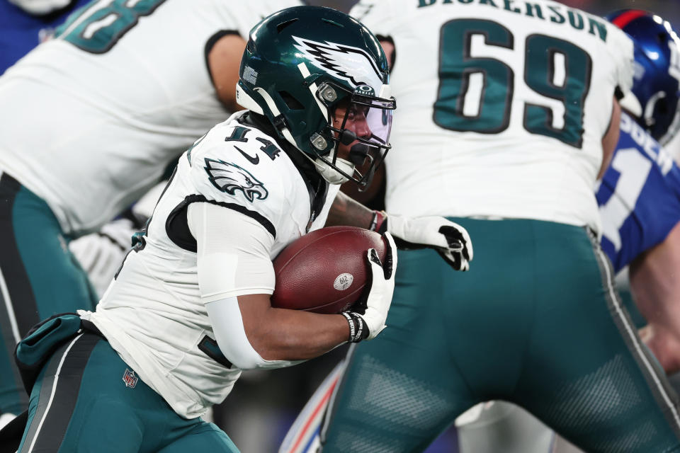 EAST RUTHERFORD, NEW JERSEY – JANUARY 07: Kenneth Gainwell #14 of the Philadelphia Eagles runs the ball during the first quarter in the game against the New York Giants at MetLife Stadium on January 07, 2024 in East Rutherford, New Jersey. (Photo by Al Bello/Getty Images)