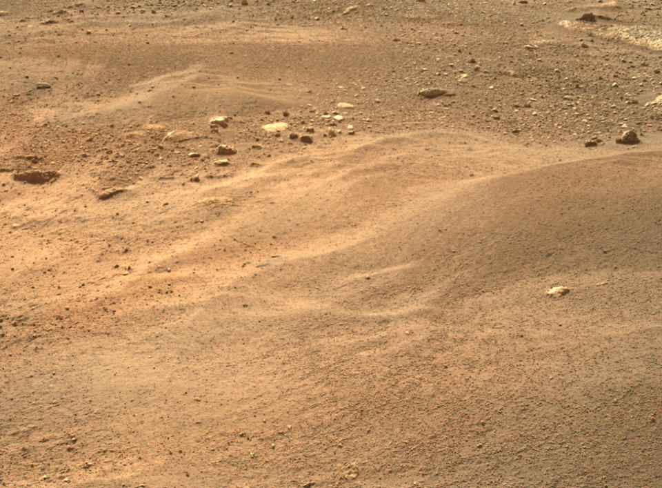 Mars surface using Left Mastcam-Z camera