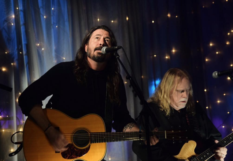 Guest-heavy performances took place over the weekend at Warren Haynes' annual Christmas Jam and a surprise "pop-up" show.