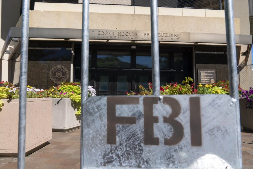 La sede del FBI en Washington, el sábado 13 de agosto de 2022. (AP Foto/Jose Luis Magana)