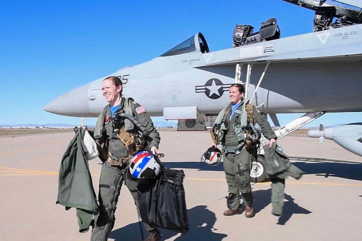 Navy Quietly Adds Women to Crew for Super Bowl Flyover Aimed at