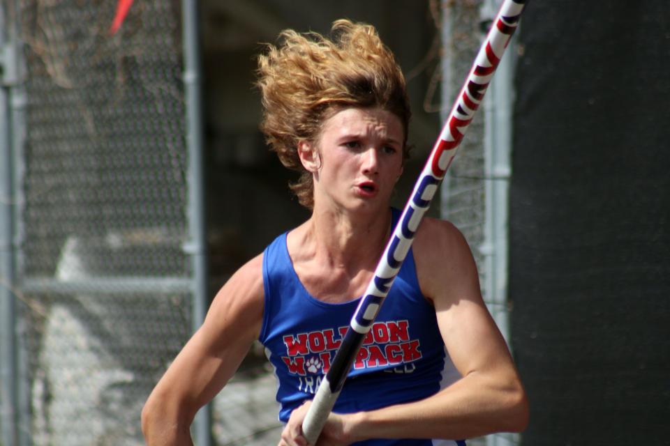 Wolfson's Leonard Schonfeld sprints forward during the boys pole vault at the Gateway Conference high school track and field meet.