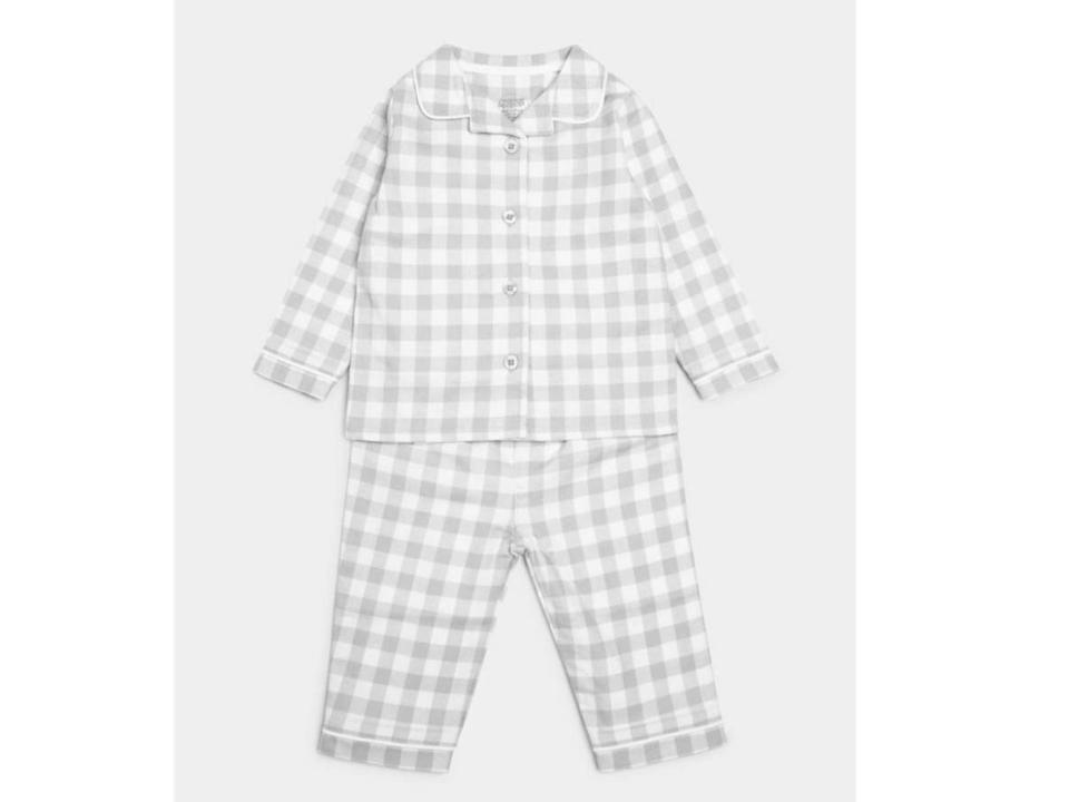 <p>These mixed-fabric pjs will keep your child comfy for their Christmas sleep</p>Mamas and Papas