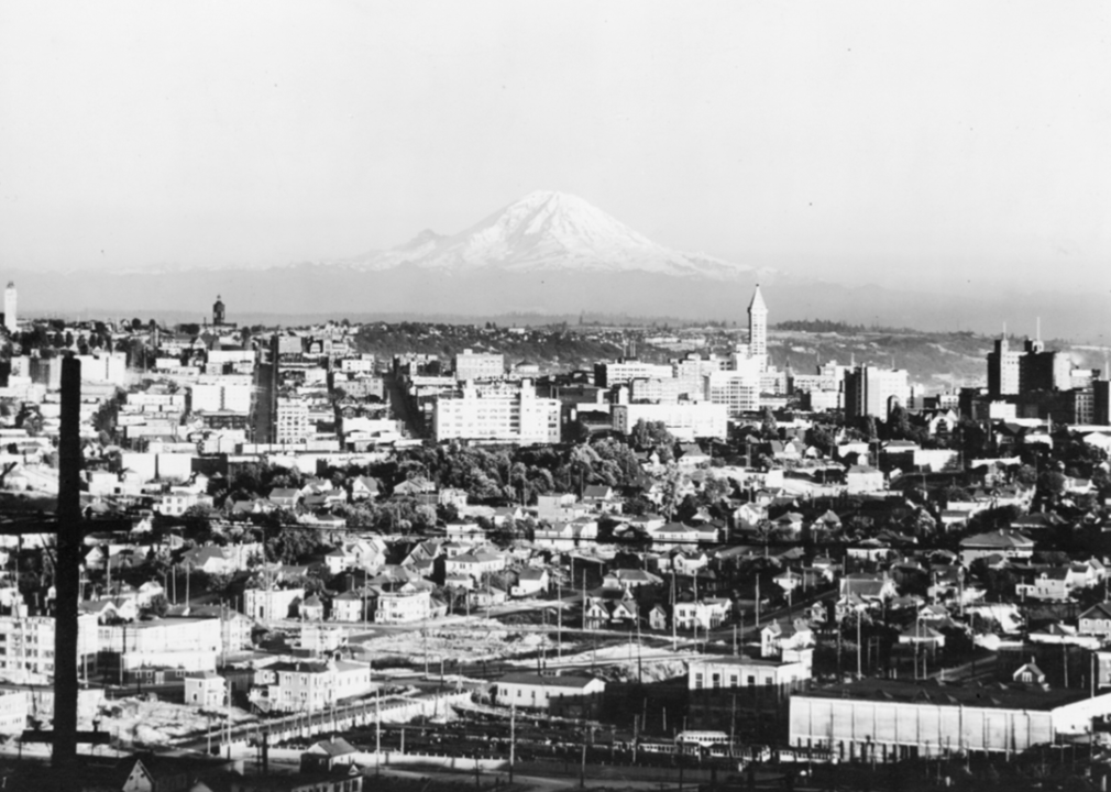 Seattle downtown with Mt. Rainier in background.