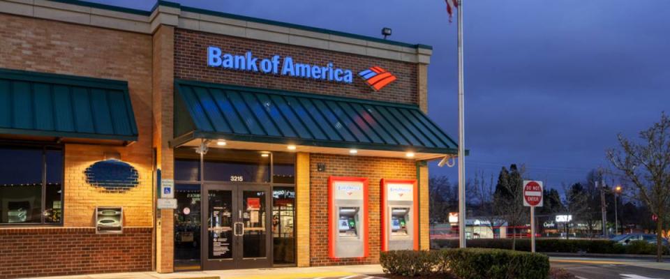 Bank of America branch building in Beaverton at twilight