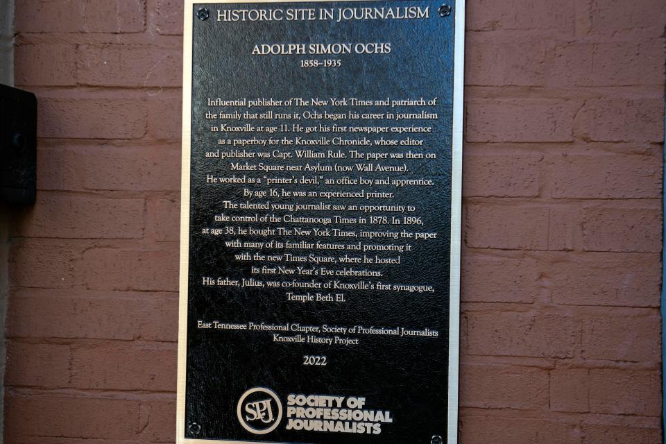 A plaque placed recently at 36 Market Square commemorates newspaper publisher Adolph Ochs (1858-1935). The publisher who built The New York Times into a world-class newspaper began his career in Knoxville.
