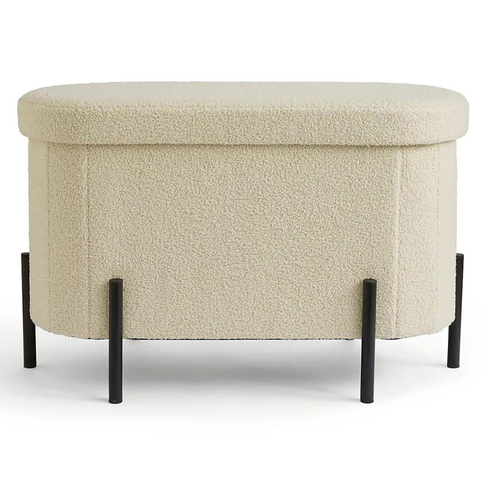 Boucle lozenge ottoman